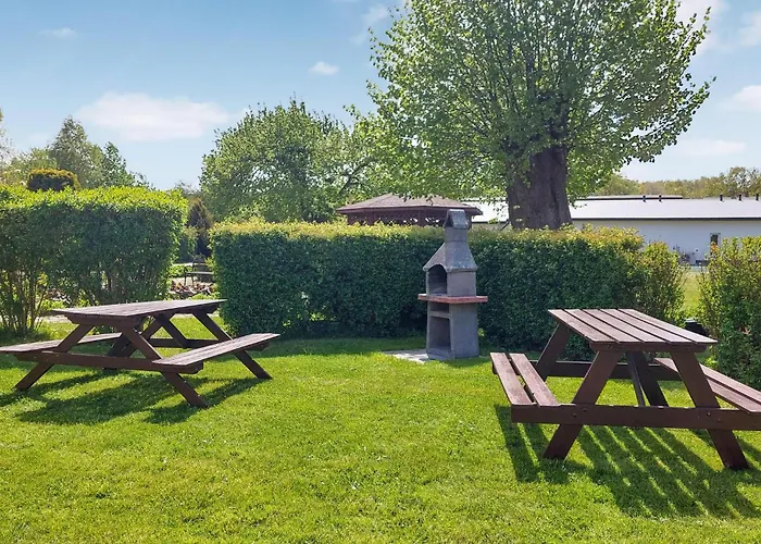 Lovely In With Wifi Prázdninový dům Darłówko